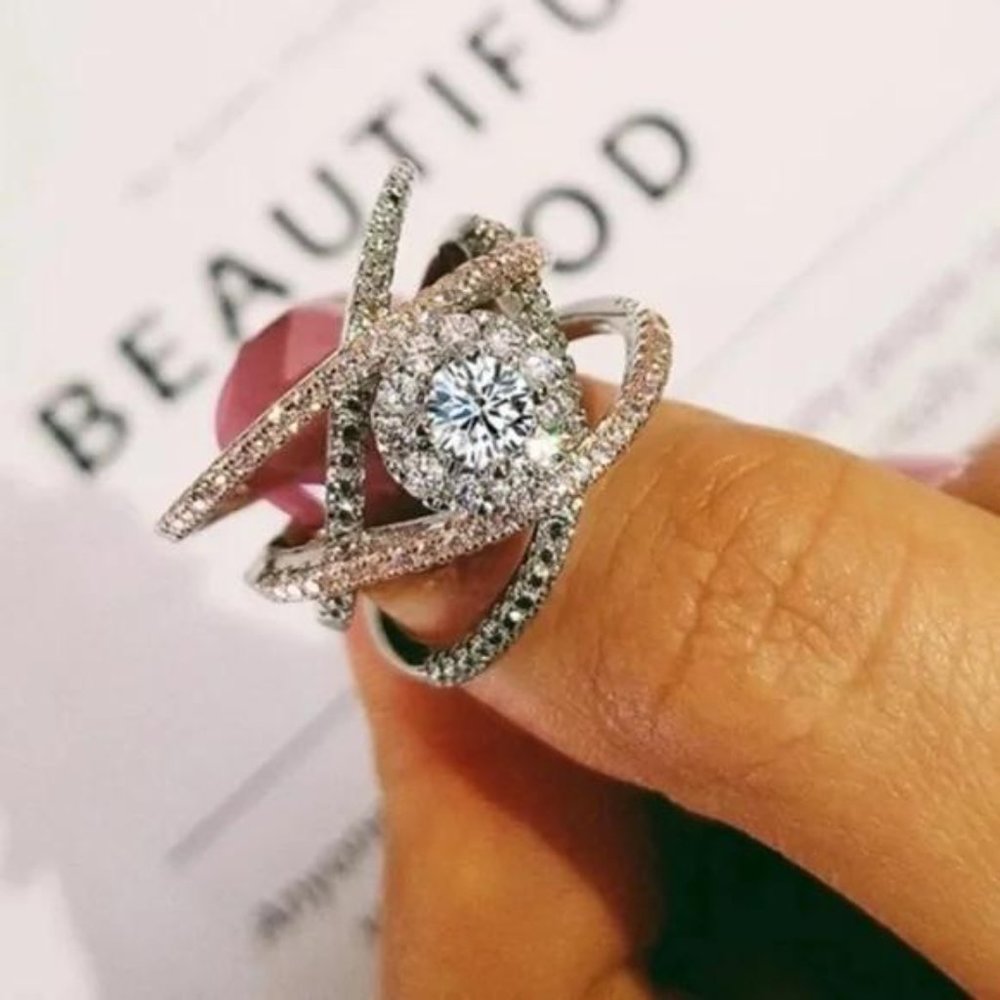 NEW 925 STERLING SILVER ROSE GOLD DIAMOND RING, CUTE RING, SHINY RING. - Picture 3 of 5